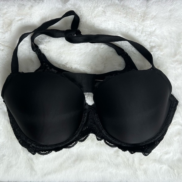 Victoria's Secret Other - VICTORIA’S SECRET Women’s Dream Angel  Lined Demi Bra Black Smooth Lace 36D‎
